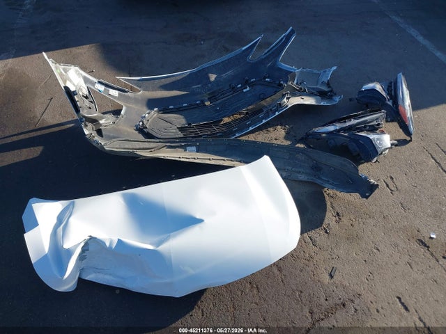 1G1FY6S02P4144616 Chevrolet Bolt Euv Fwd Lt
