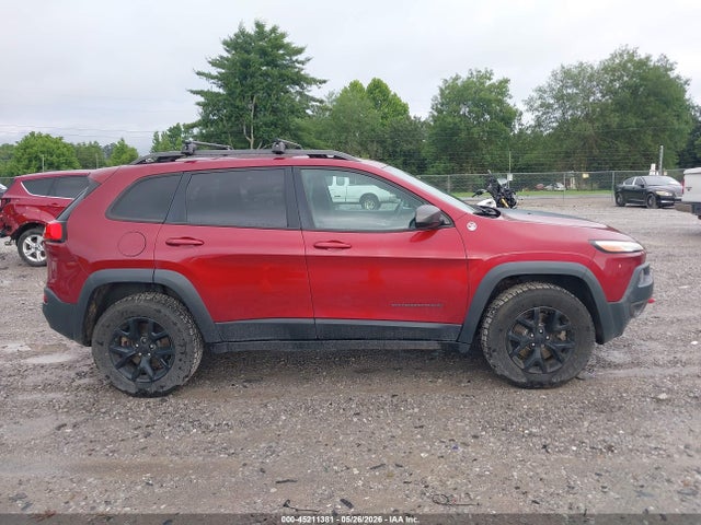 2016 Jeep Cherokee Trailhawk მანქანა იყიდება აუქციონზე, vin: 1C4PJMBS1GW120799, აუქციონის ნომერი: 45211381