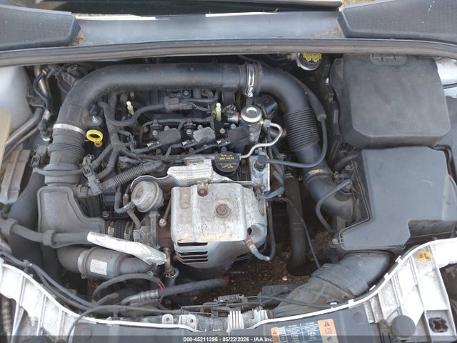 45211396 :رقم المزاد ، 1FADP3FE5FL324947 vin ، 2015 Ford Focus Se مزاد بيع