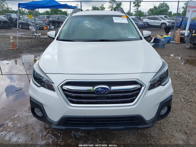 Продаж на аукціоні авто 2018 Subaru Outback 2.5i Premium, vin: 4S4BSAFC9J3282967, номер лоту: 45211452