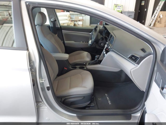 Продажа на аукционе авто 2020 Hyundai Elantra Sel, vin: 5NPD84LF5LH602689, номер лота: 45211477
