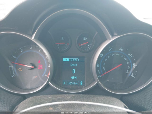 1G1PC5SB8F7125371 Chevrolet Cruze 1lt Auto