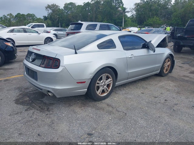45211521 :رقم المزاد ، 1ZVBP8AM9D5246023 vin ، 2013 Ford Mustang V6 مزاد بيع