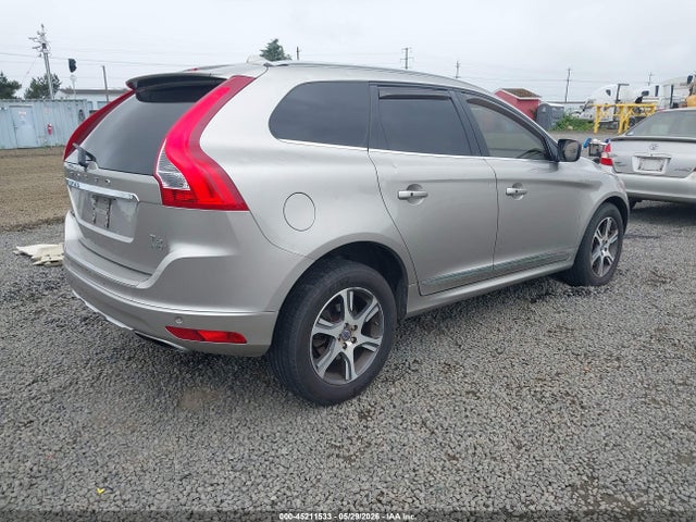 Продаж на аукціоні авто 2015 Volvo Xc60 T6, vin: YV4902RK9F2651662, номер лоту: 45211533