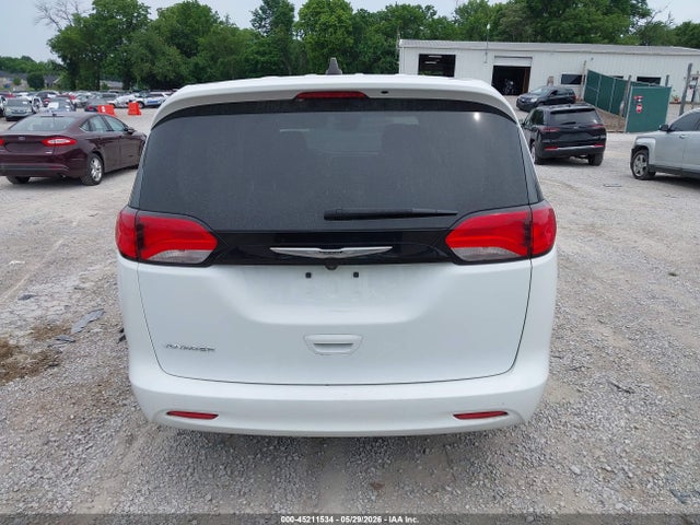 2023 Chrysler Voyager Lx მანქანა იყიდება აუქციონზე, vin: 2C4RC1CG7PR606702, აუქციონის ნომერი: 45211534