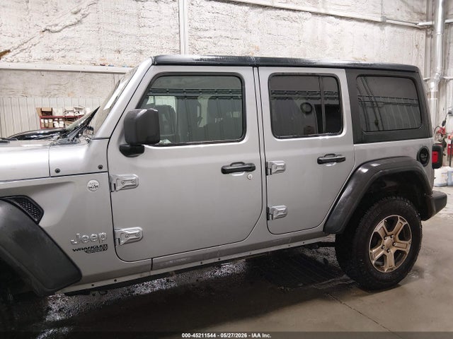 1C4HJXDN9KW637886 Jeep Wrangler Unlimited Sport S 4x4