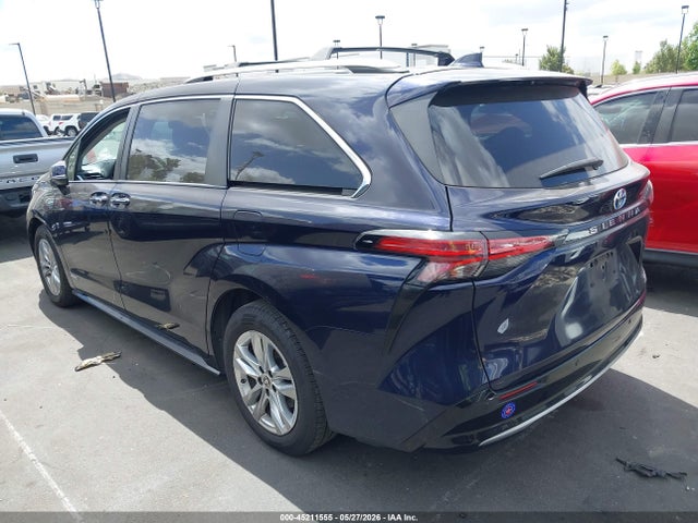 Toyota Sienna Limited 2021 5TDZRKECXMS044120 Image 3