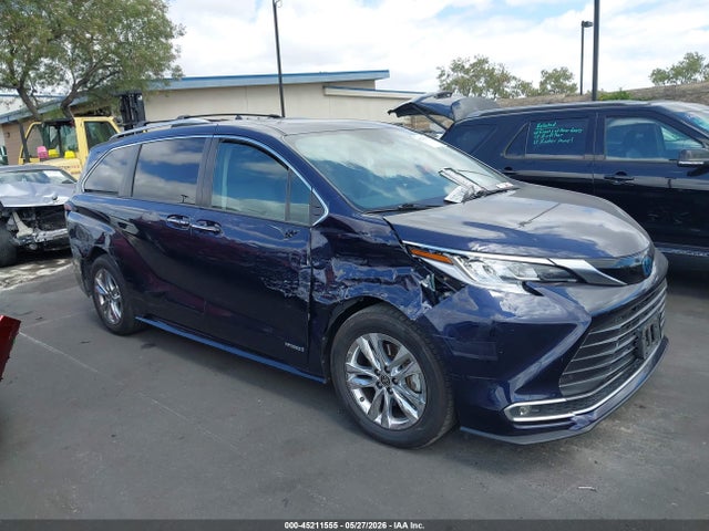 Toyota Sienna Limited 2021 5TDZRKECXMS044120 Image 6