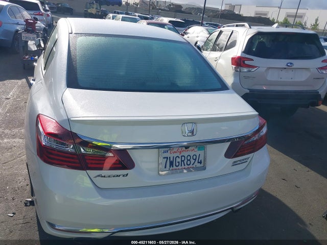 1HGCR2F14HA135214 Honda Accord Sport Se