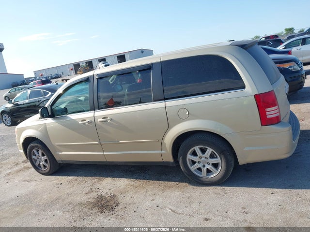 Aukcja sprzedaży 2010 Chrysler Town & Country New Lx, vin: 2A4RR2D16AR405051, numer aukcji: 45211605
