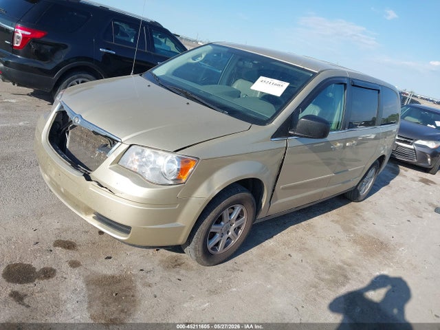 Aukcja sprzedaży 2010 Chrysler Town & Country New Lx, vin: 2A4RR2D16AR405051, numer aukcji: 45211605
