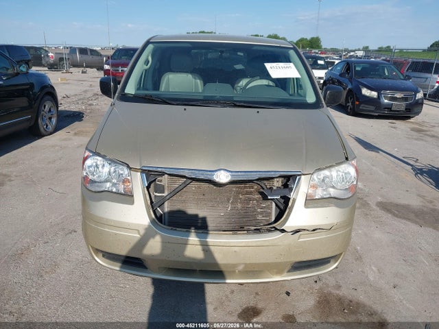 Aukcja sprzedaży 2010 Chrysler Town & Country New Lx, vin: 2A4RR2D16AR405051, numer aukcji: 45211605