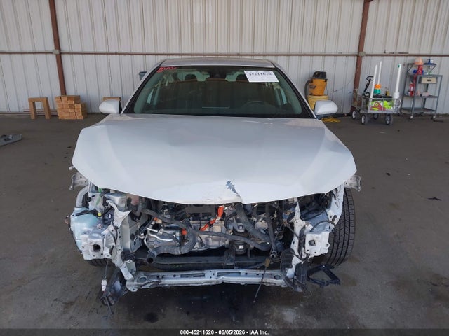 45211620 :رقم المزاد ، 4T1C31AK1PU052973 vin ، 2023 Toyota Camry Le Hybrid مزاد بيع