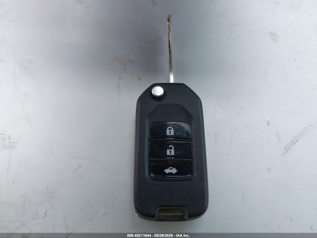 2011 Nissan Versa 1.8s მანქანა იყიდება აუქციონზე, vin: 3N1BC1CP5BL484805, აუქციონის ნომერი: 45211644