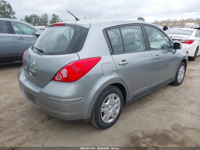 2011 Nissan Versa 1.8s მანქანა იყიდება აუქციონზე, vin: 3N1BC1CP5BL484805, აუქციონის ნომერი: 45211644