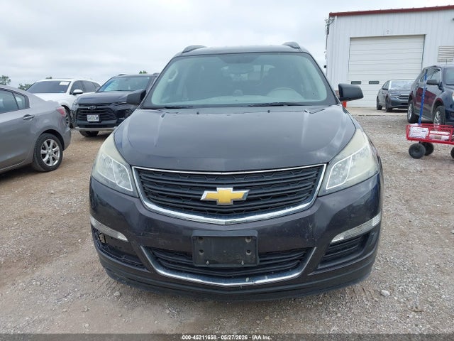 Продаж на аукціоні авто 2017 Chevrolet Traverse Ls, vin: 1GNKRFKD0HJ115258, номер лоту: 45211658