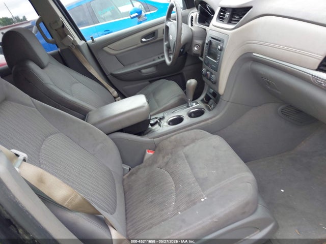 Auction sale of the 2017 Chevrolet Traverse Ls, vin: 1GNKRFKD0HJ115258, lot number: 45211658