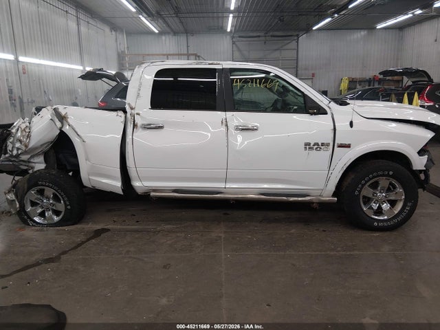 45211669 :رقم المزاد ، 1C6RR7TT0HS696670 vin ، 2017 Ram 1500 Slt مزاد بيع