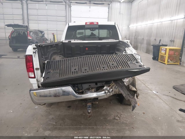 45211669 :رقم المزاد ، 1C6RR7TT0HS696670 vin ، 2017 Ram 1500 Slt مزاد بيع