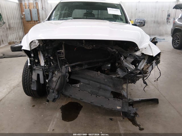 45211669 :رقم المزاد ، 1C6RR7TT0HS696670 vin ، 2017 Ram 1500 Slt مزاد بيع