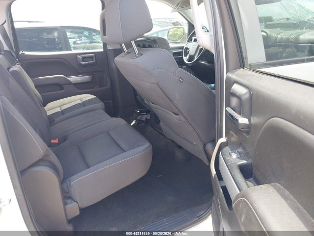 45211689 :رقم المزاد ، 3GCUKREC3JG107222 vin ، 2018 Chevrolet Silverado 1500 2lt مزاد بيع