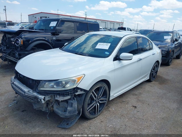 45211705 :رقم المزاد ، 1HGCR2F55HA297646 vin ، 2017 Honda Accord Sport مزاد بيع