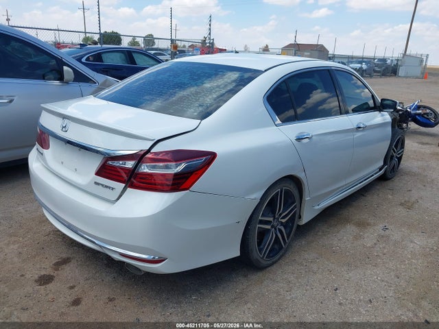 45211705 :رقم المزاد ، 1HGCR2F55HA297646 vin ، 2017 Honda Accord Sport مزاد بيع