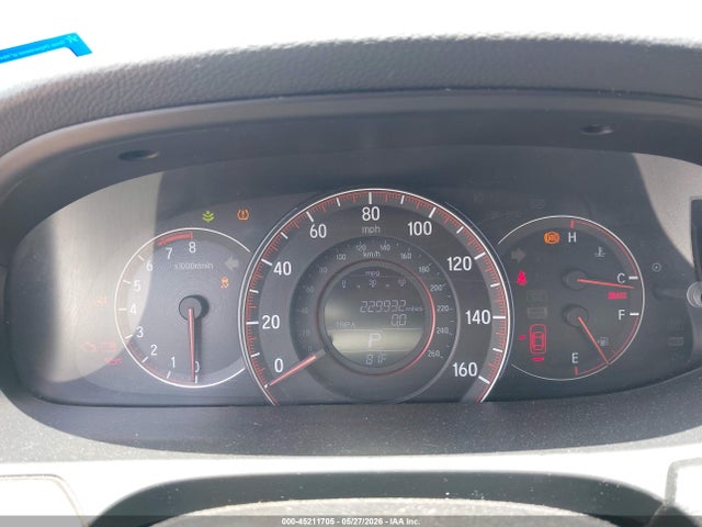 45211705 :رقم المزاد ، 1HGCR2F55HA297646 vin ، 2017 Honda Accord Sport مزاد بيع