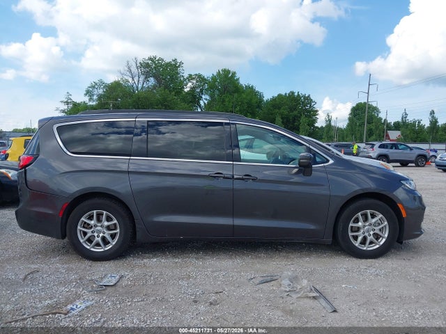 Продаж на аукціоні авто 2022 Chrysler Pacifica Touring L, vin: 2C4RC1BGXNR109660, номер лоту: 45211731