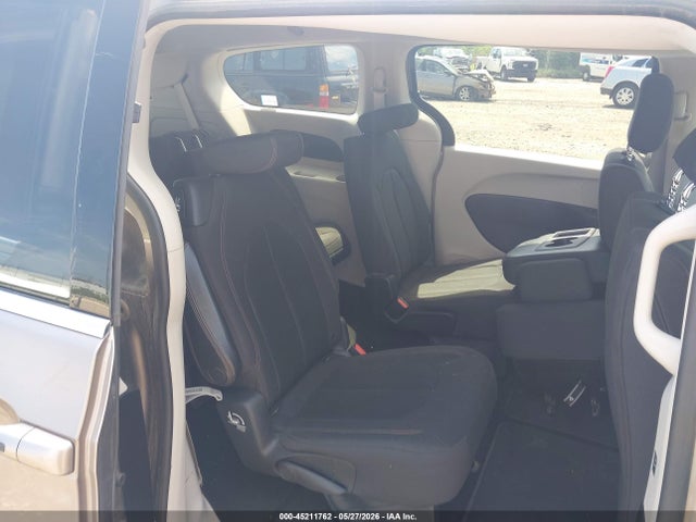 Продаж на аукціоні авто 2017 Chrysler Pacifica Touring, vin: 2C4RC1DG5HR536195, номер лоту: 45211762