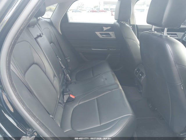 SAJBJ4FX1KCY79223 Jaguar Xf 25t Premium