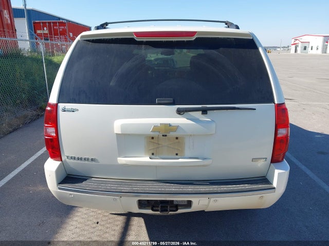 45211799 :رقم المزاد ، 1GNSKCE08BR250833 vin ، 2011 Chevrolet Tahoe Ltz مزاد بيع