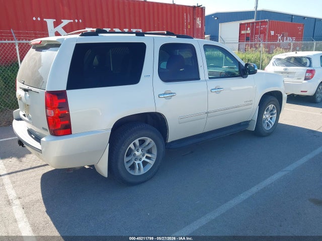 45211799 :رقم المزاد ، 1GNSKCE08BR250833 vin ، 2011 Chevrolet Tahoe Ltz مزاد بيع