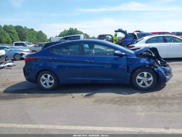 Продажа на аукционе авто 2015 Hyundai Elantra Se, vin: 5NPDH4AE9FH615010, номер лота: 45211814