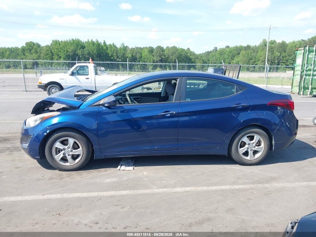 Продажа на аукционе авто 2015 Hyundai Elantra Se, vin: 5NPDH4AE9FH615010, номер лота: 45211814