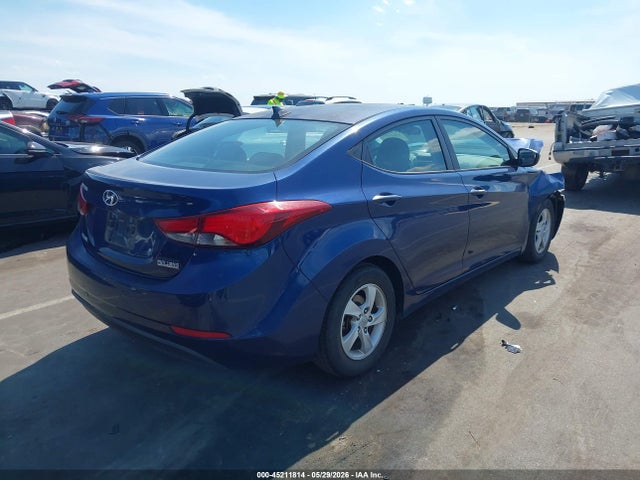 Продажа на аукционе авто 2015 Hyundai Elantra Se, vin: 5NPDH4AE9FH615010, номер лота: 45211814