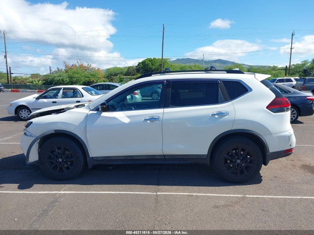 Nissan ROGUE SV 2018 5N1AT2MT5JC787230 Image 14