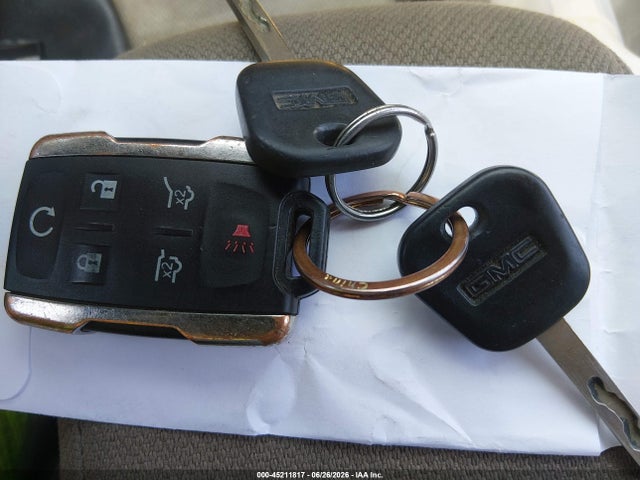 GMC YUKON SLE 2017 1GKS1AKC2HR118839 Image 11