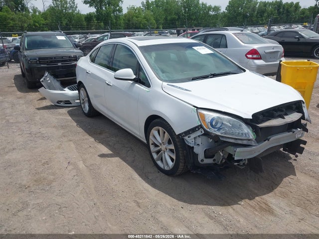 45211842 :رقم المزاد ، 1G4PS5SK2C4209611 vin ، 2012 Buick Verano Leather Group مزاد بيع