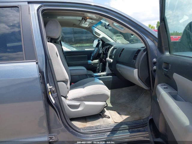 45211864 :رقم المزاد ، 5TDBT64A19S000881 vin ، 2009 Toyota Sequoia Sr5 4.7l V8 مزاد بيع