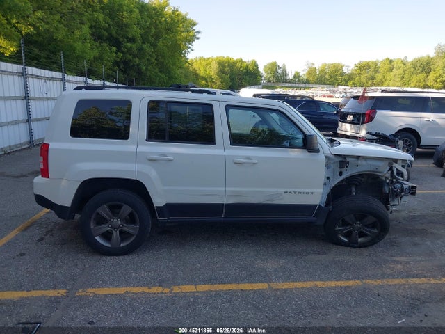 Продажа на аукционе авто 2015 Jeep Patriot High Altitude Edition, vin: 1C4NJRFB2FD317666, номер лота: 45211865