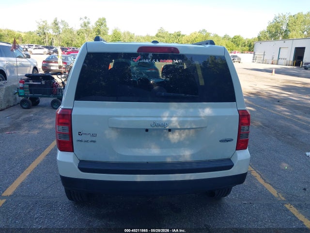 Продажа на аукционе авто 2015 Jeep Patriot High Altitude Edition, vin: 1C4NJRFB2FD317666, номер лота: 45211865