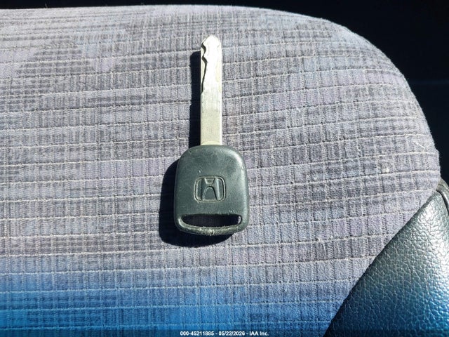 Продажа на аукционе авто 2002 Honda Cr-v Lx, vin: JHLRD78442C051629, номер лота: 45211885