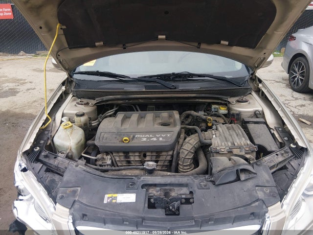 2014 Chrysler 200 Touring მანქანა იყიდება აუქციონზე, vin: 1C3CCBBB5EN191038, აუქციონის ნომერი: 45211917