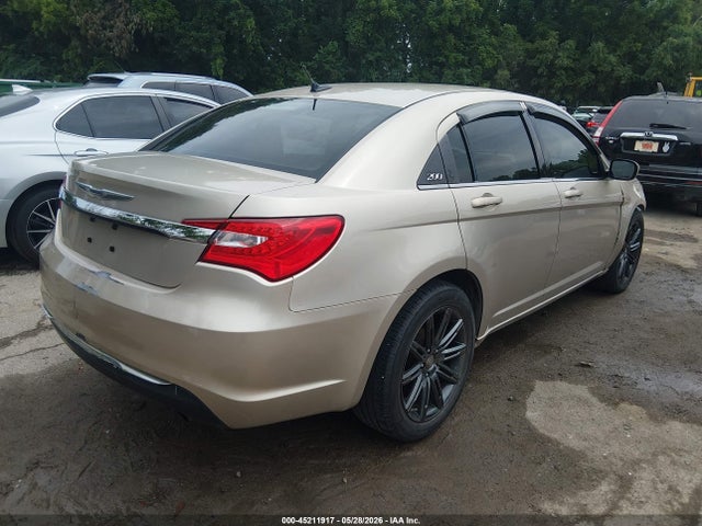 2014 Chrysler 200 Touring მანქანა იყიდება აუქციონზე, vin: 1C3CCBBB5EN191038, აუქციონის ნომერი: 45211917