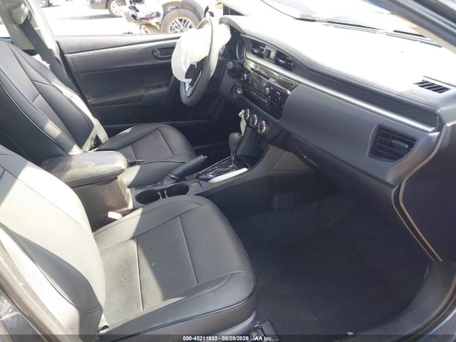 45211933 :رقم المزاد ، 5YFBURHE6FP295136 vin ، 2015 Toyota Corolla L مزاد بيع