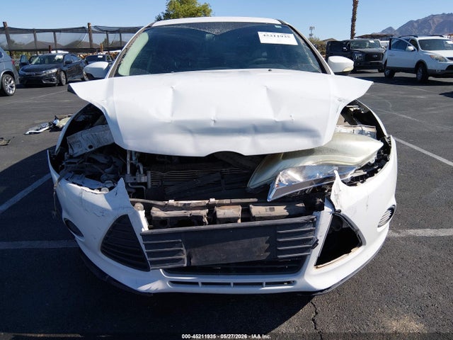 Продажа на аукционе авто 2013 Ford Focus Se, vin: 1FADP3K2XDL325794, номер лота: 45211935