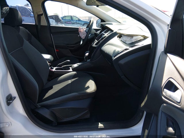Продажа на аукционе авто 2013 Ford Focus Se, vin: 1FADP3K2XDL325794, номер лота: 45211935