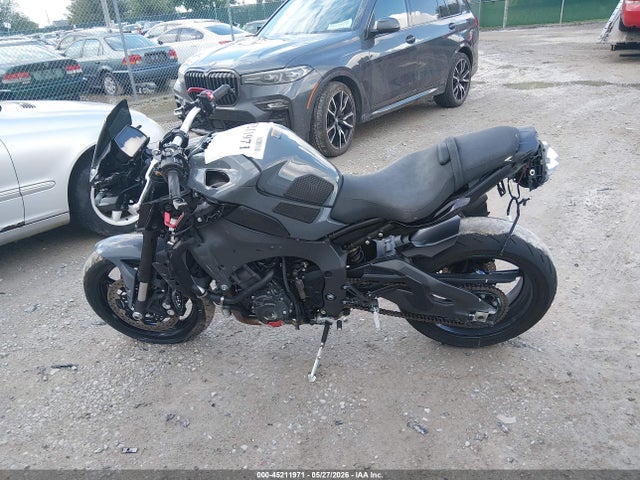 45211971 :رقم المزاد ، JYARN79E4NA000323 vin ، 2022 Yamaha Mtn1000 مزاد بيع