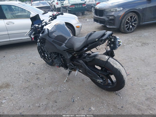 45211971 :رقم المزاد ، JYARN79E4NA000323 vin ، 2022 Yamaha Mtn1000 مزاد بيع